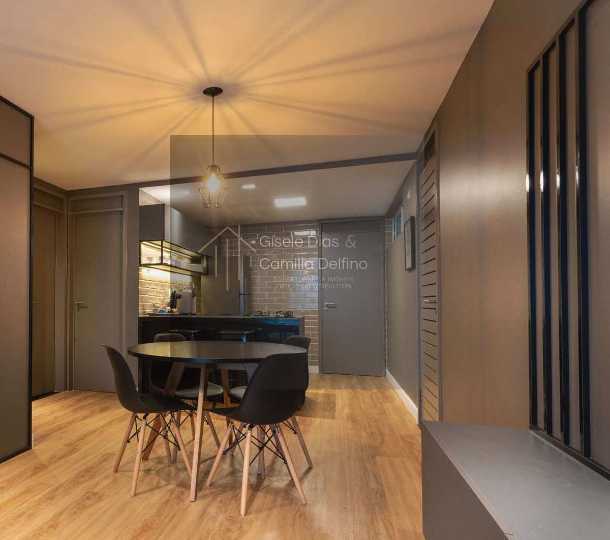  - 350m da Praia de Cabo Branco- Porteira Fechada- 70m²- 02Qts s/ 01 Ste- Varanda
