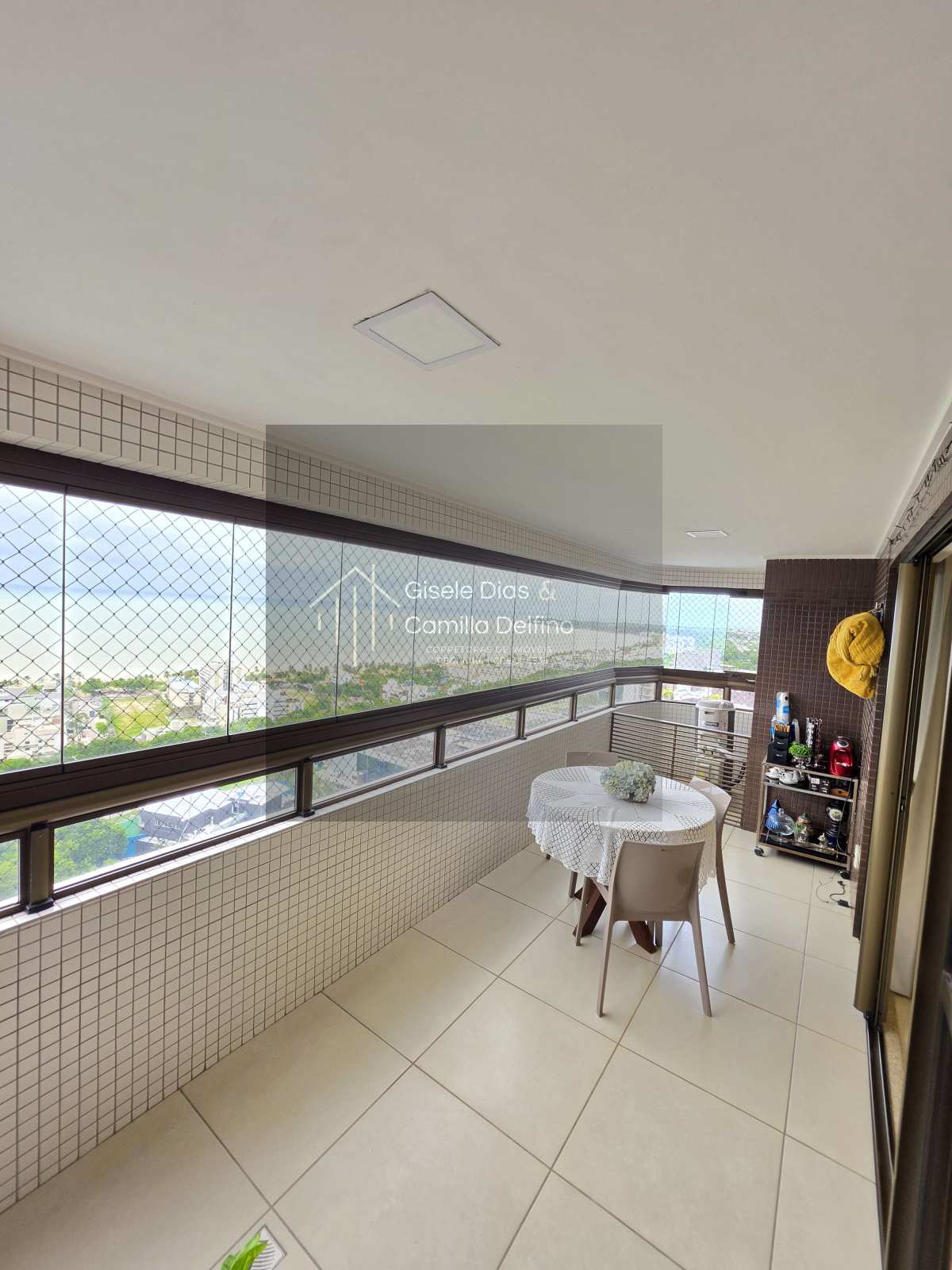  - Apto no Altiplano- Vista Mar Definitiva- 127m²- 03Qts s/ 02Sts+DCE- 02Vgs- Mobiliado!