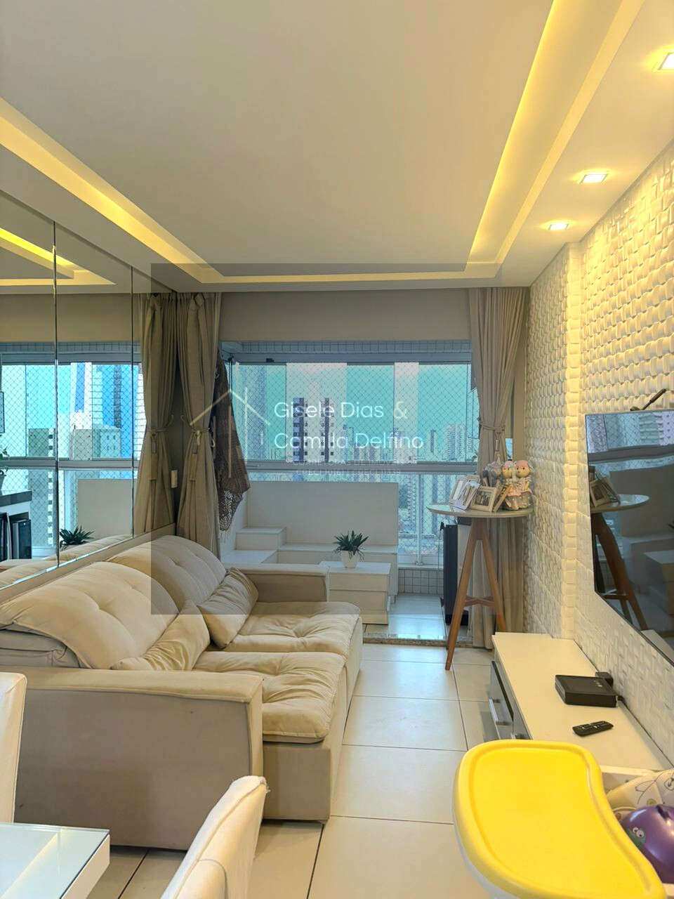 Apto no Brisamar- Vista Mar- 84m²- 03Qts s/ 01Ste- 02Vgs- Porteira Fechada! - Corretoras no Litoral | Creci 1661J