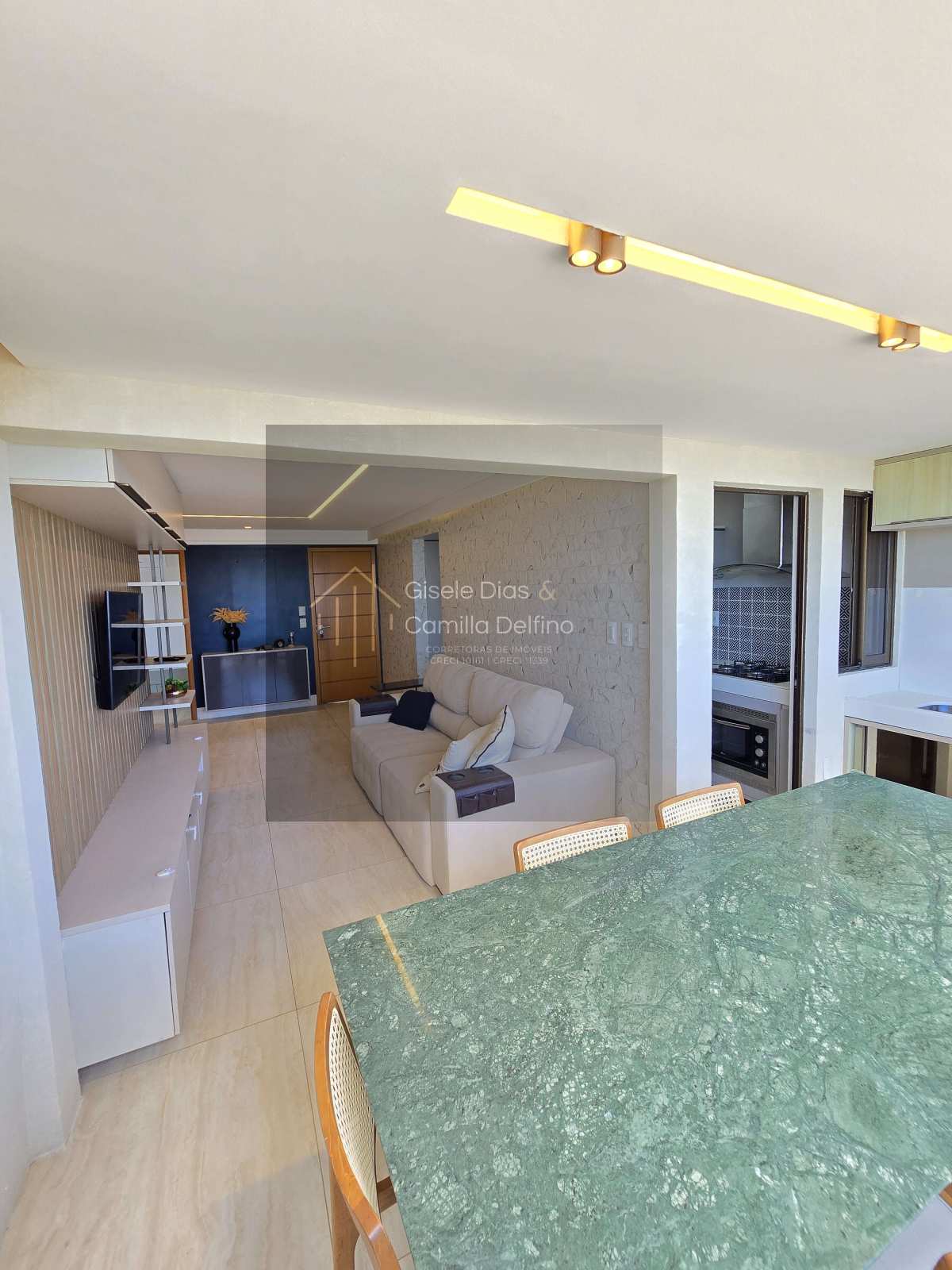  - Apto no Jd. Oceania- Vista Mar- 50m da Praia- 92m²- 03Sts- 02Vgs- Porteira Fechada!