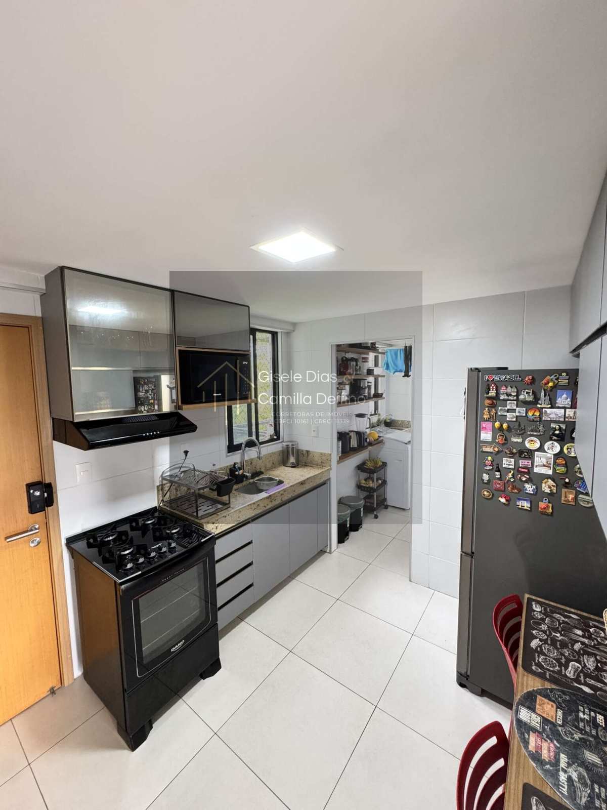  - Apto no Miramar- Todo Projetado- 84,81m²- 03Qts s/ 01Ste+DCE- 02Vgs