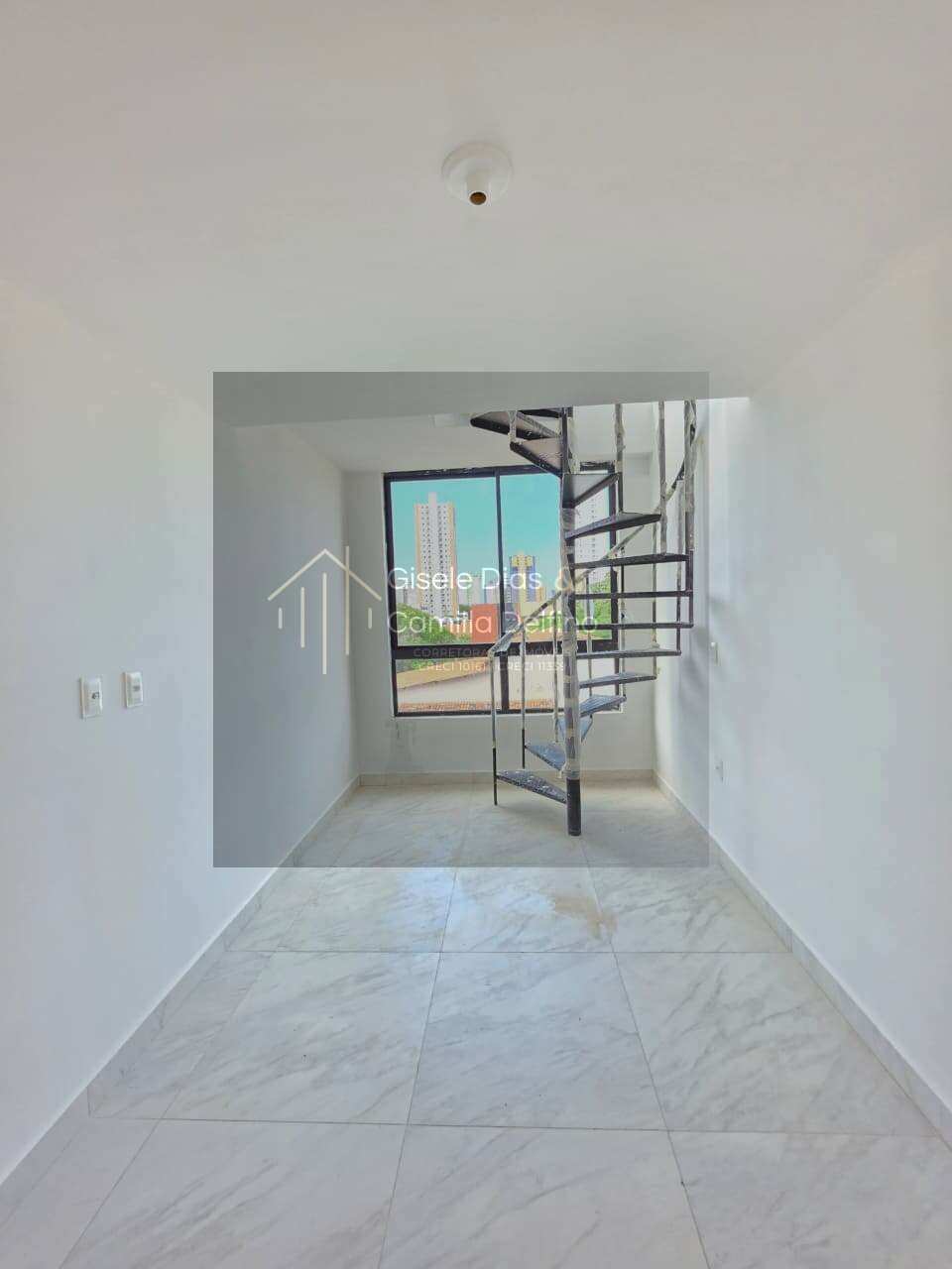  - Cobertura Duplex em Manaíra- 100m²- 02Qts s/ 01Ste- Hidromassegm- Elevador!