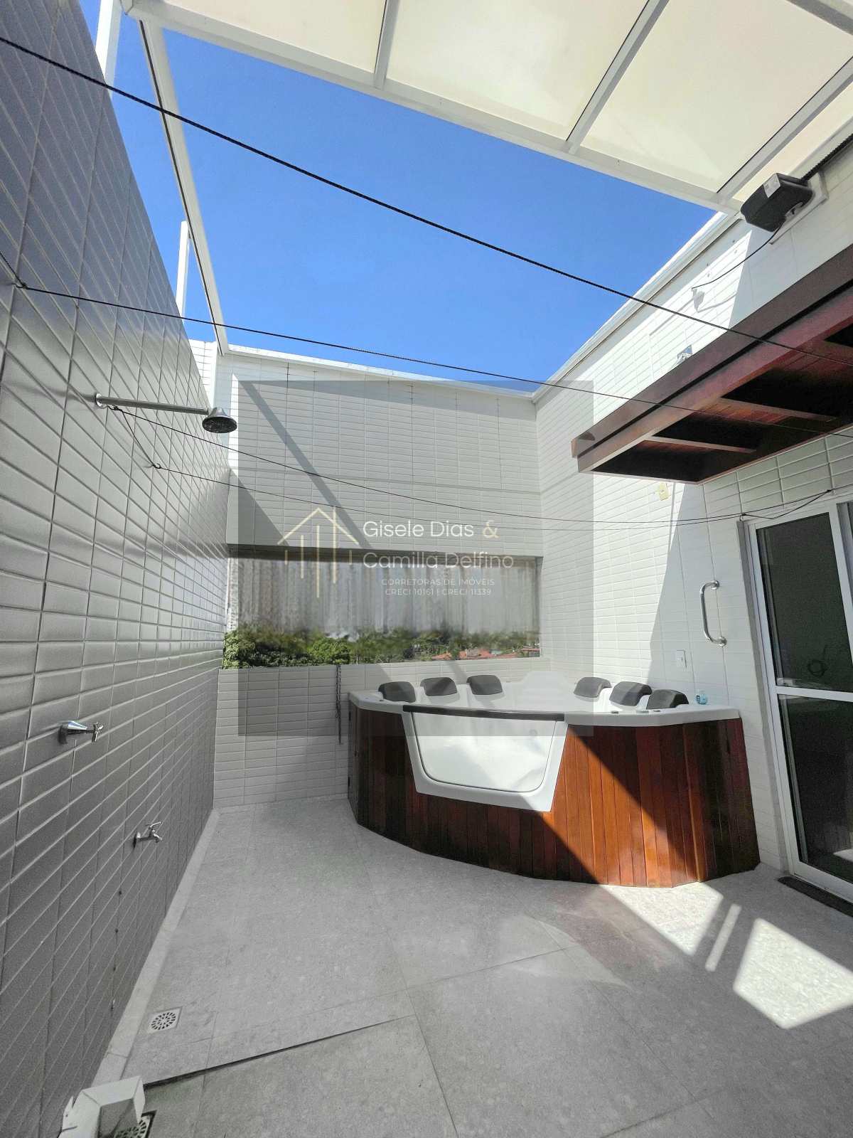 Cobertura Linear c/ Hidro- Altiplano- 105m²- 03Qts s/ 01Ste- 03Vgs- Lazer e Elevador! - Corretoras no Litoral | Creci 1661J