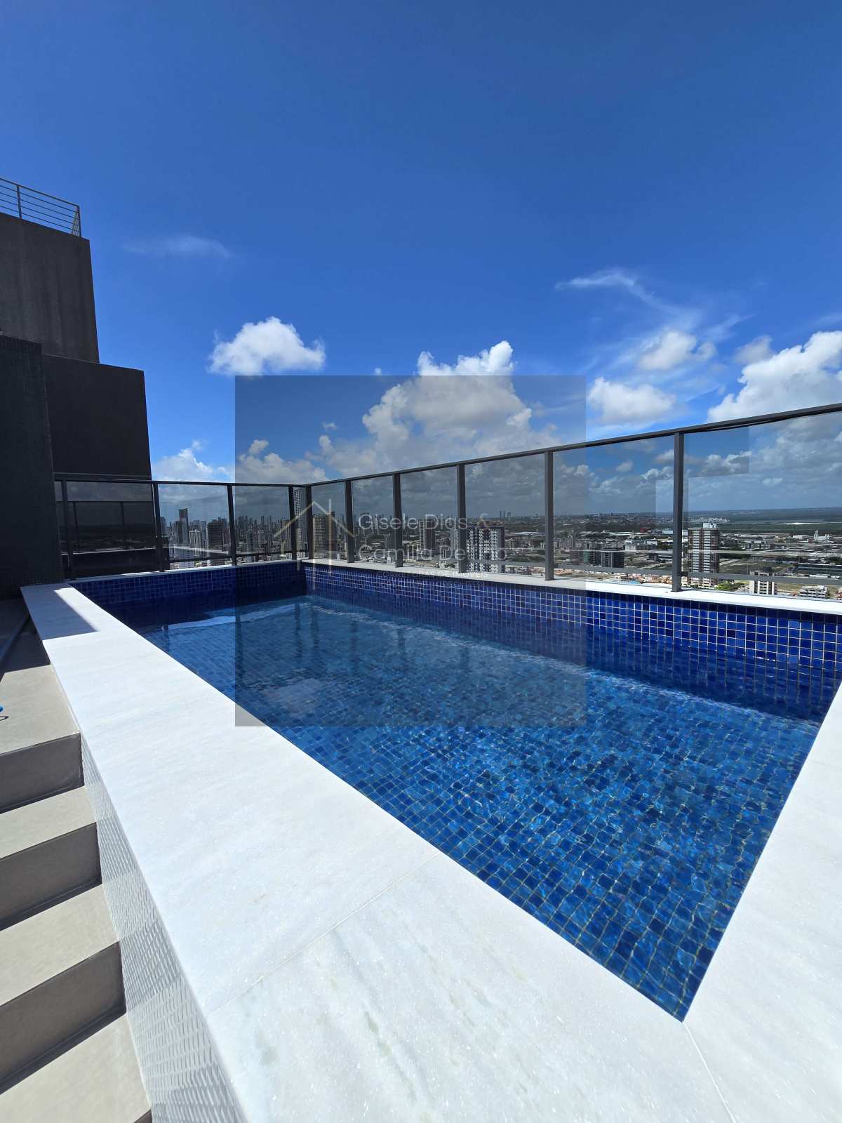 Cobertura à venda com 3 quartos, 210,88m² - Jardim Oceania,João Pessoa