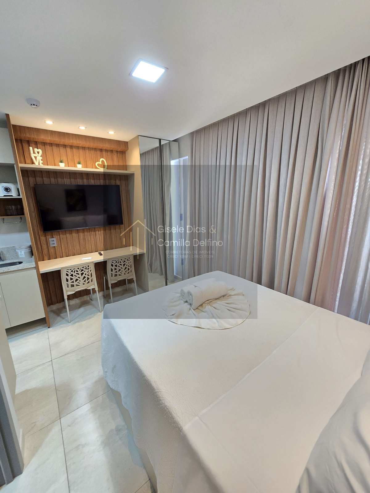 Flat Pé na Areia- Jd. Oceania- 18,82m²- Pronto p/ Rentabilizar- Lazer Completo! - Corretoras no Litoral | Creci 1661J